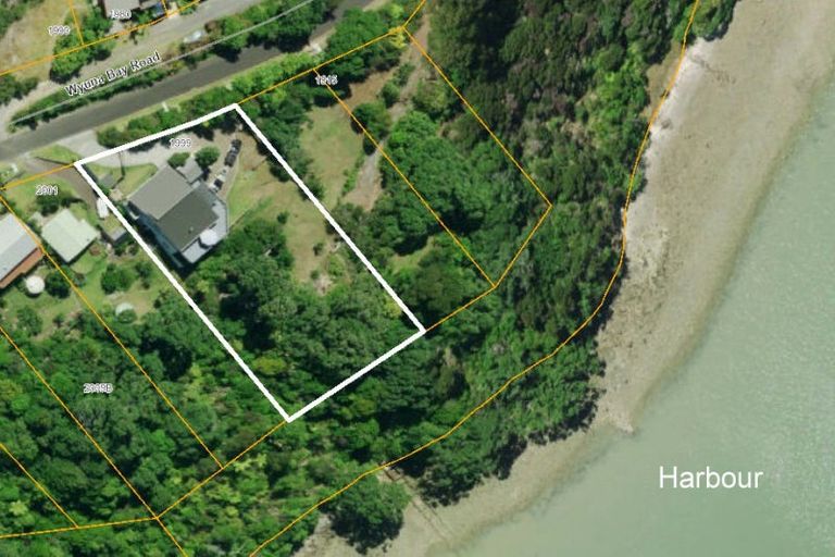 Photo of property in 1999 Wyuna Bay Road, Wyuna Bay, Coromandel, 3581