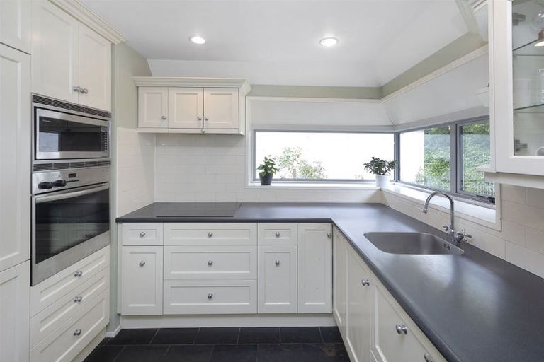 Photo of property in 443 Avonhead Road, Avonhead, Christchurch, 8042