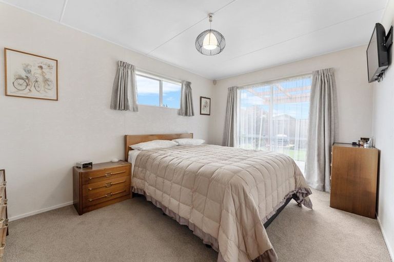 Photo of property in 3 Rimu Street, Levin, 5510