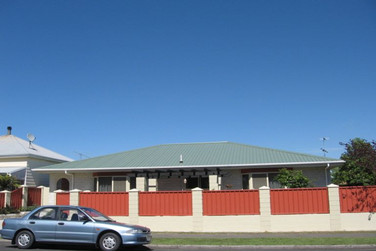 Photo of property in 450 Aberdeen Road, Gisborne, 4010