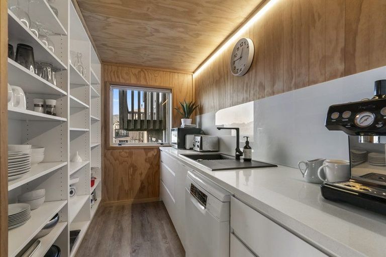 Photo of property in 13b Maxwell Place, Queenstown, 9300