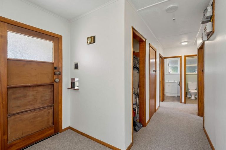 Photo of property in 64 Inniscort Street, Cromwell, 9310