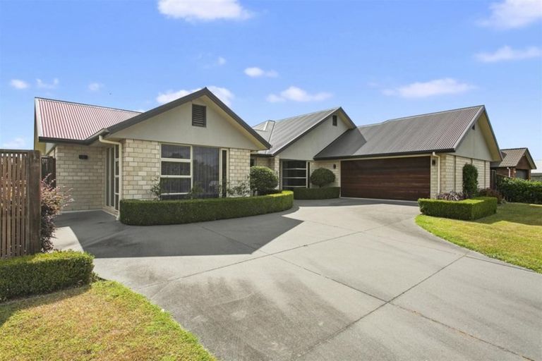 Photo of property in 17 Saffron Street, Cambridge, 3434