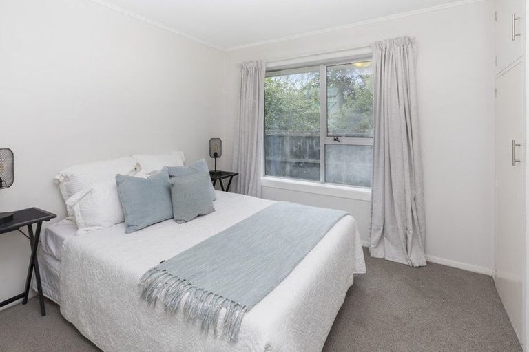 Photo of property in 11 Colina Street, Avonhead, Christchurch, 8042