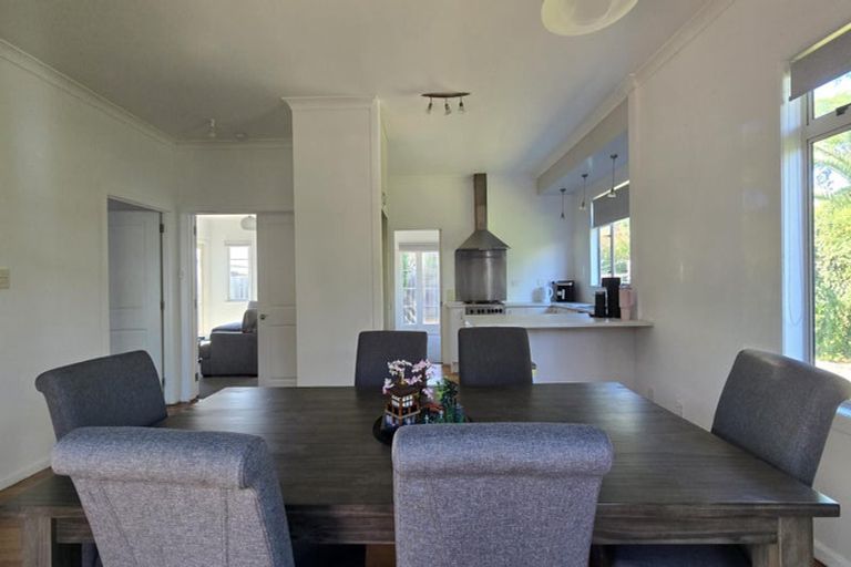 Photo of property in 17 Anzac Avenue, Onekawa, Napier, 4110