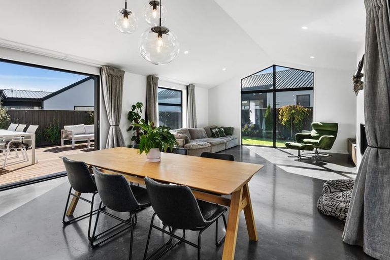 Photo of property in 3 Cartvale Drive, Marshland, Christchurch, 8051