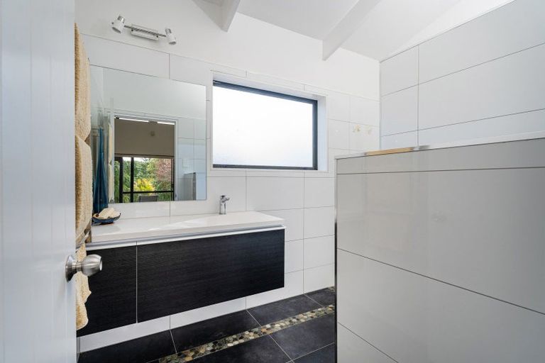 Photo of property in 32 Julian Road, Onemana, Whangamata, 3691