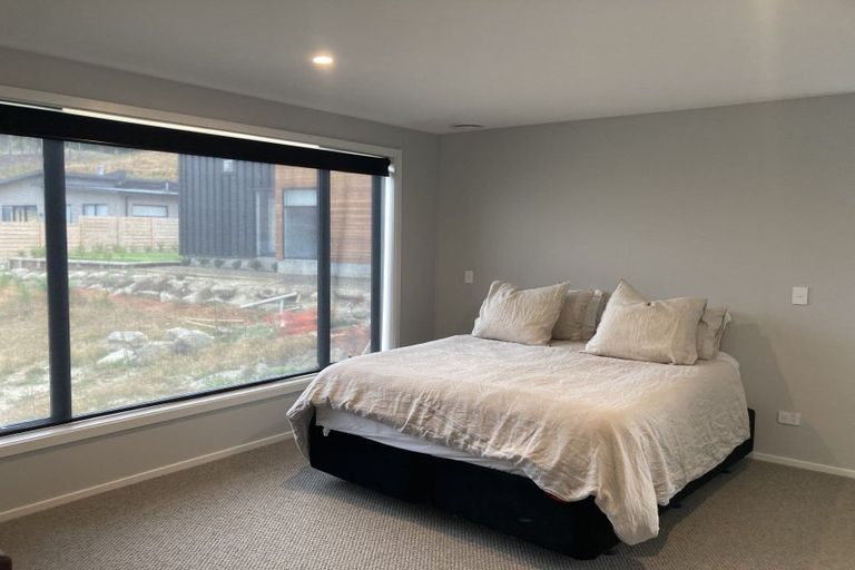 Photo of property in 30 Kirimoko Crescent, Wanaka, 9305