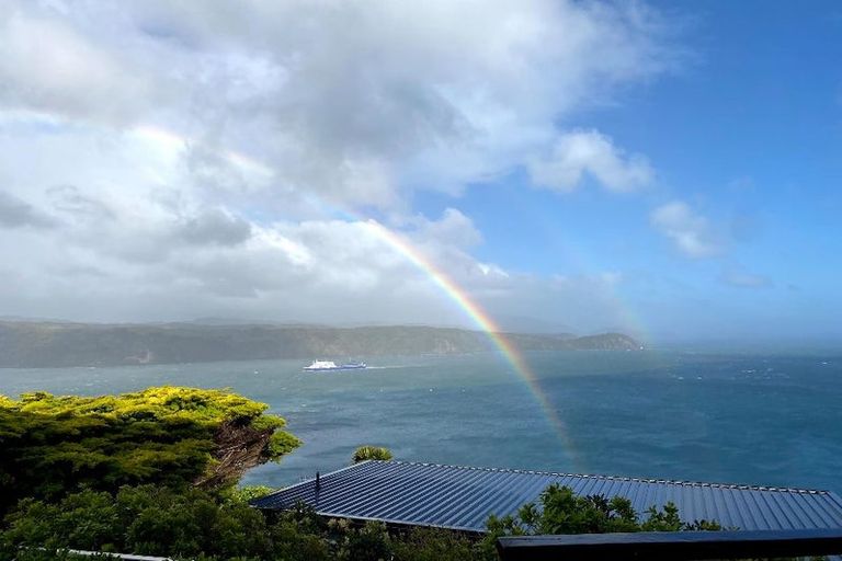 Photo of property in 23 Signallers Grove, Strathmore Park, Wellington, 6022