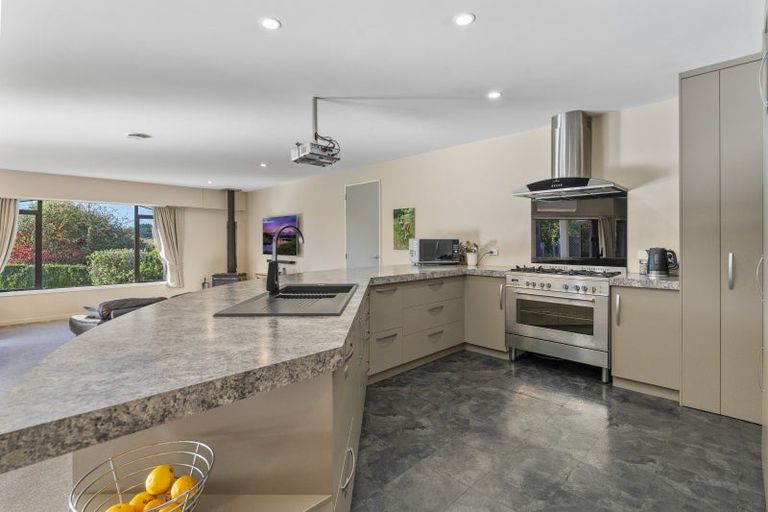 Photo of property in 89 Totara View Road, Wakefield, 7095