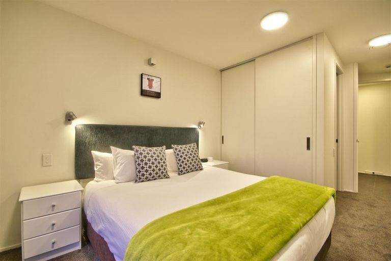 Photo of property in The Beeches Apartments, 13/60 Hallenstein Street, Queenstown, 9300