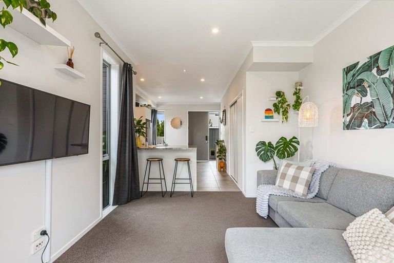 Photo of property in 41 Mapou Road, Hobsonville, Auckland, 0616