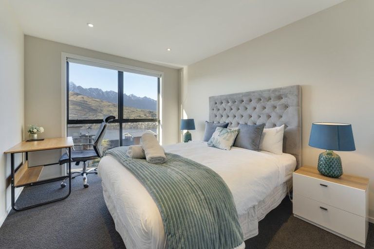 Photo of property in St Andrews Park, 42a Highview Terrace, Queenstown, 9300