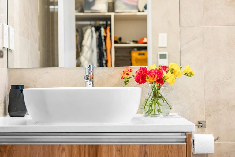 Photo of property in 44 Boocock Crescent, Orewa, 0931