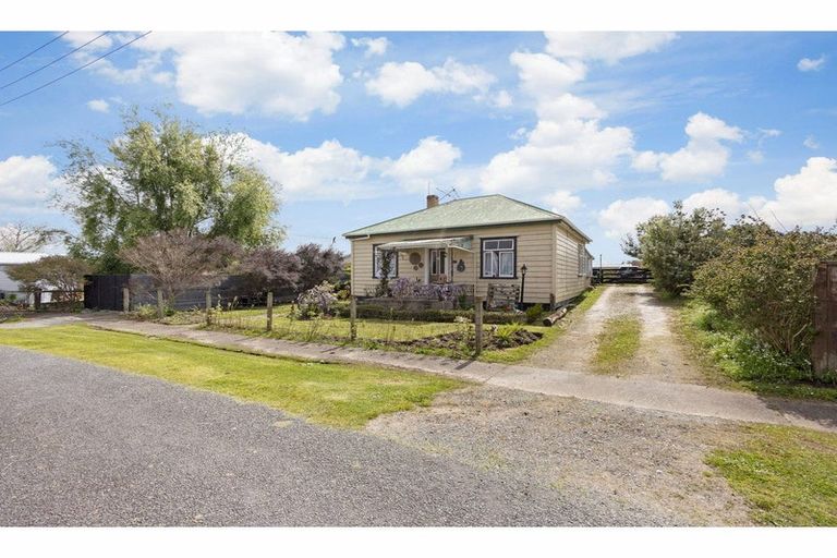 Photo of property in 6 Linley Crescent, Te Kopuru, 0391