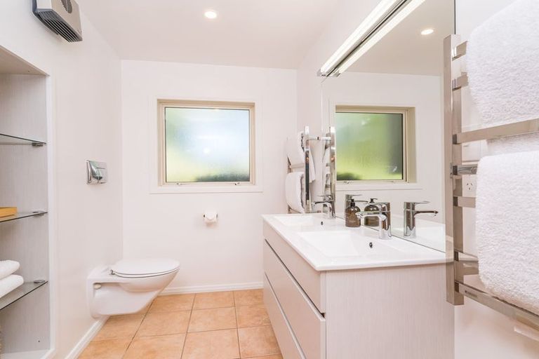 Photo of property in 1 Hawkdun Place, Bridge Hill, Alexandra, 9320