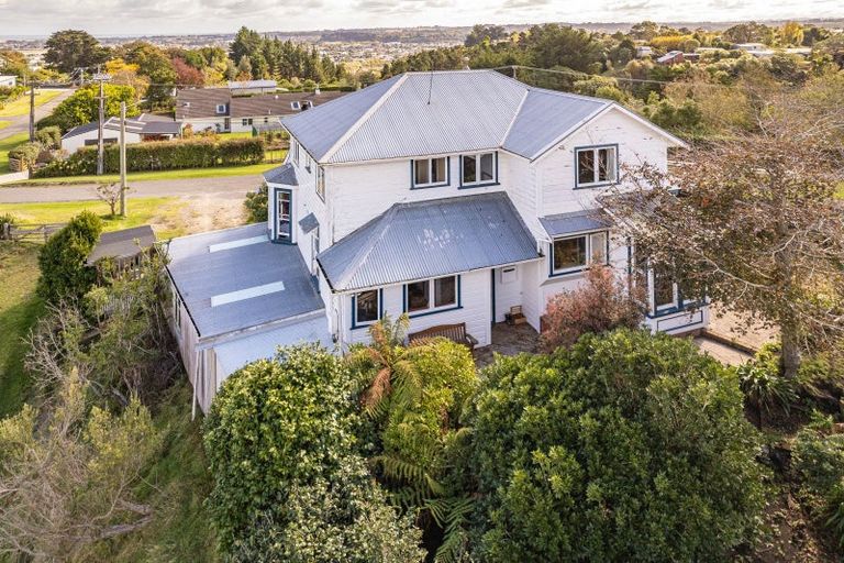 Photo of property in 50 Shakespeare Road, Bastia Hill, Whanganui, 4500