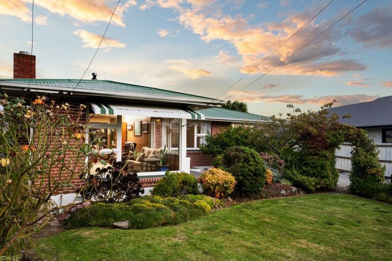 Photo of property in 31 Gainsborough Street, Hoon Hay, Christchurch, 8025