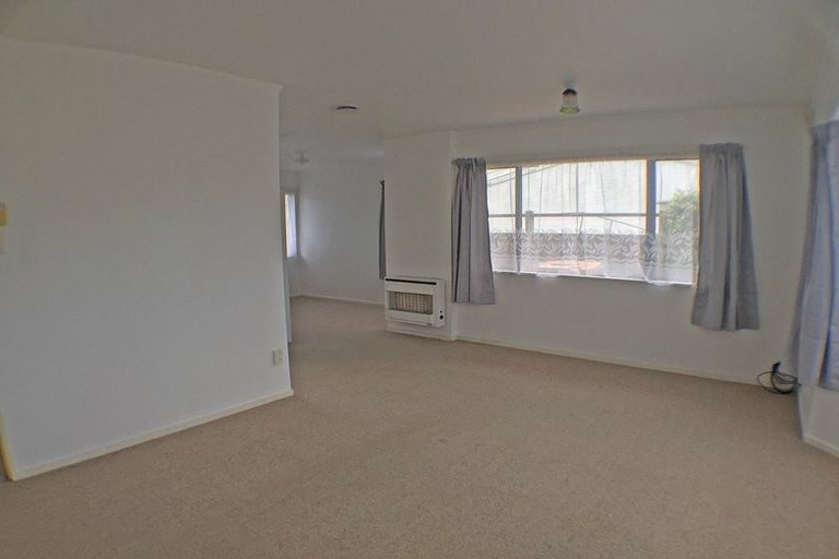 Photo of property in 2/455 Ferguson Street, Palmerston North, 4410