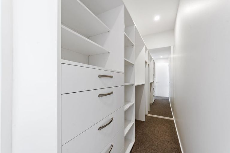 Photo of property in 58 Mcfaddens Road, St Albans, Christchurch, 8052