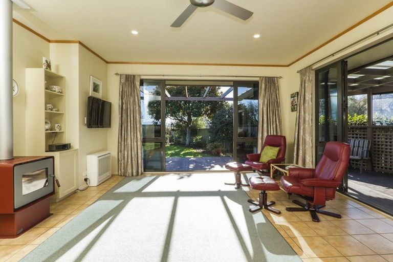 Photo of property in 61 Otia Drive, Richmond, 7020