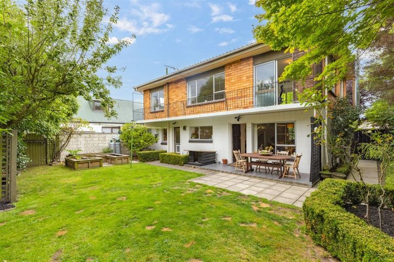 Photo of property in 1/27 Innes Road, St Albans, Christchurch, 8052