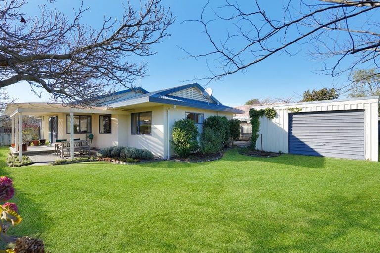 Photo of property in 12 Penlington Place, Havelock North, 4130