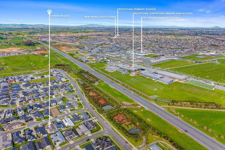 Photo of property in 9 Arahi Place, Rototuna North, Hamilton, 3210