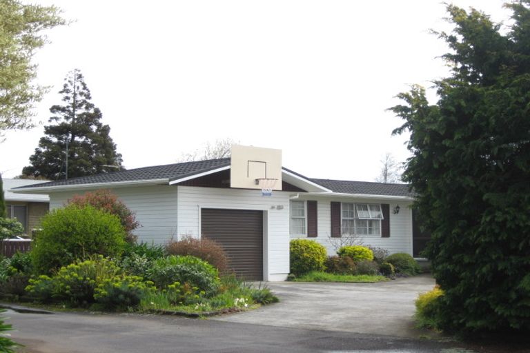 Photo of property in 295c Huatoki Street, Upper Vogeltown, New Plymouth, 4310