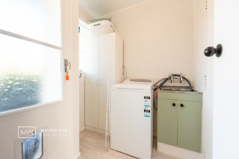 Photo of property in 15 Kaponga Street, Wainuiomata, Lower Hutt, 5014