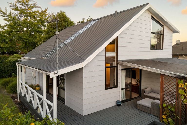Photo of property in 15 Union Street, Claudelands, Hamilton, 3214