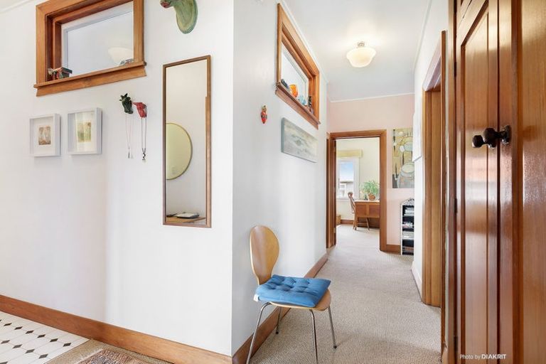 Photo of property in 56f4 Tanera Crescent, Brooklyn, Wellington, 6021