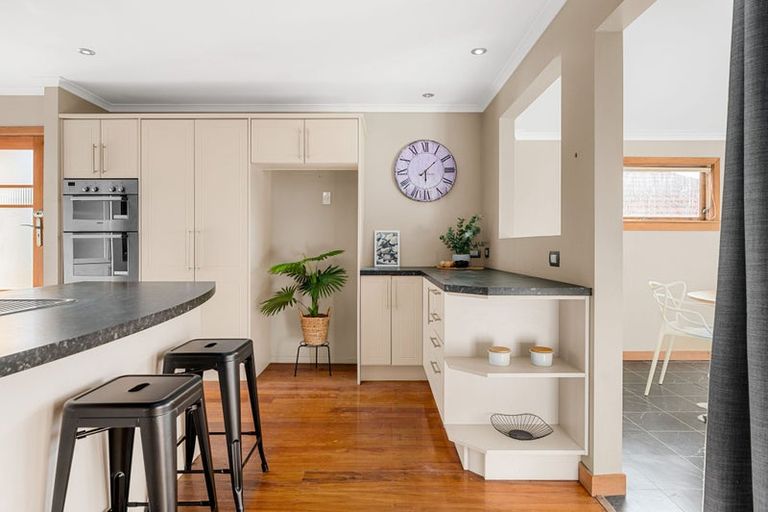 Photo of property in 10 Kakanui Avenue, Hillcrest, Hamilton, 3216