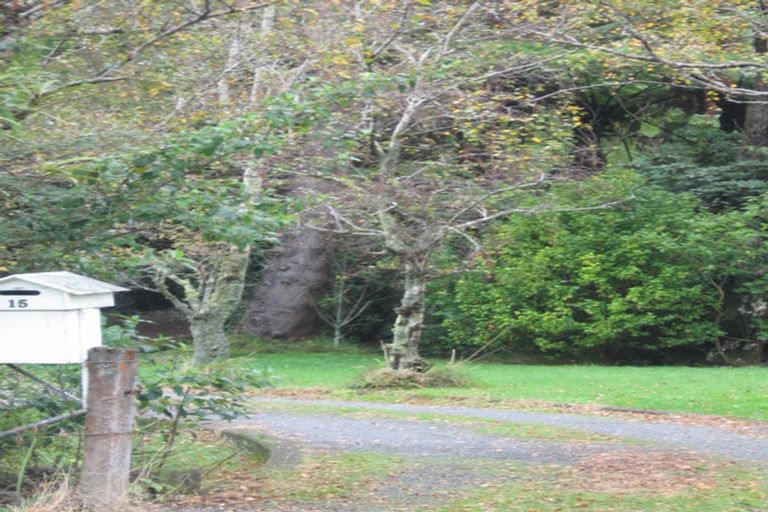 Photo of property in 15 Elmslie Road, Pinehaven, Upper Hutt, 5019