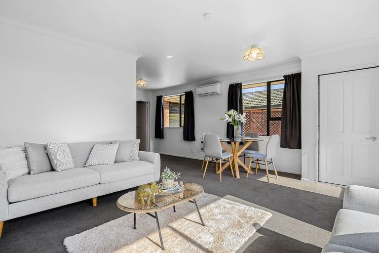 Photo of property in 12 Rustic Lane, Spreydon, Christchurch, 8024