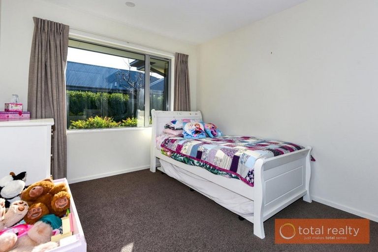 Photo of property in 19 Hillbourne Street, Halswell, Christchurch, 8025