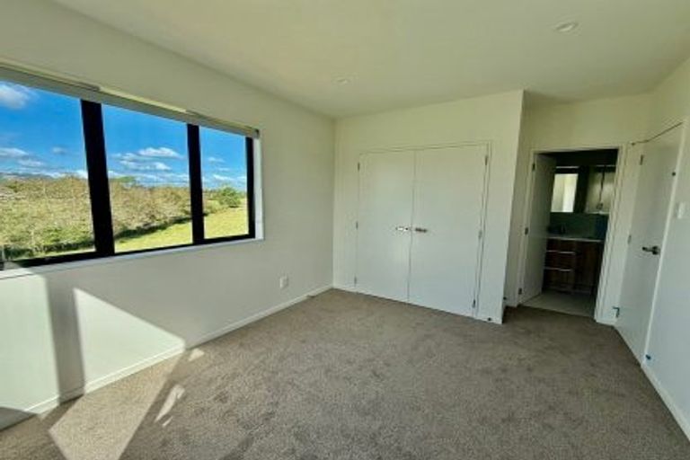 Photo of property in 17/35 Young Crescent, Drury, 2113