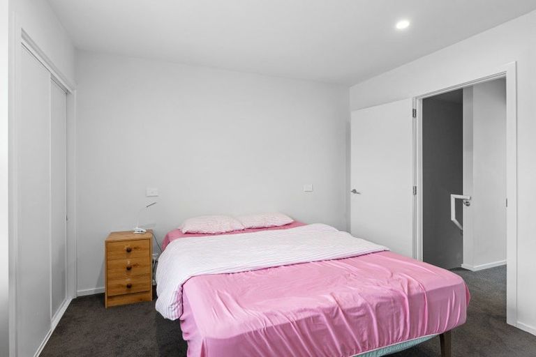 Photo of property in 2/30 Frederick Street, Waltham, Christchurch, 8011