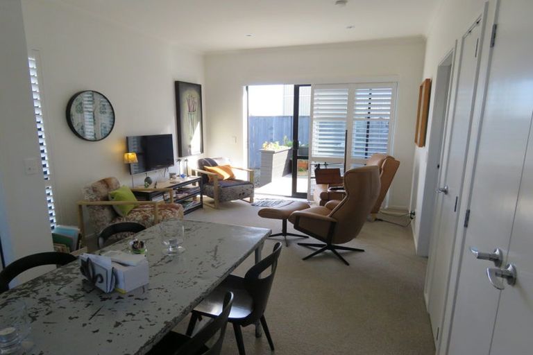 Photo of property in 34 Onekiritea Road, Hobsonville, Auckland, 0616