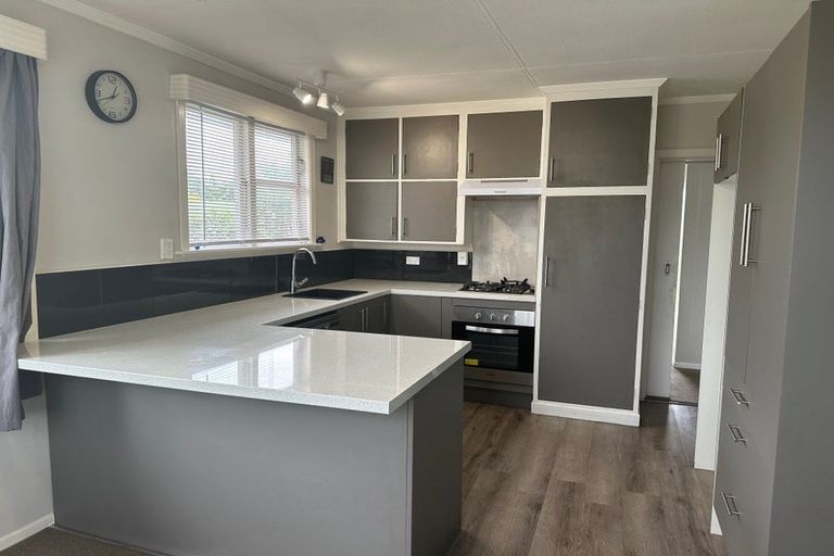 Photo of property in 11 Jones Place, Masterton, 5810