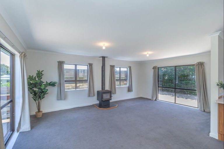 Photo of property in 17a Freyberg Street, Levin, 5510