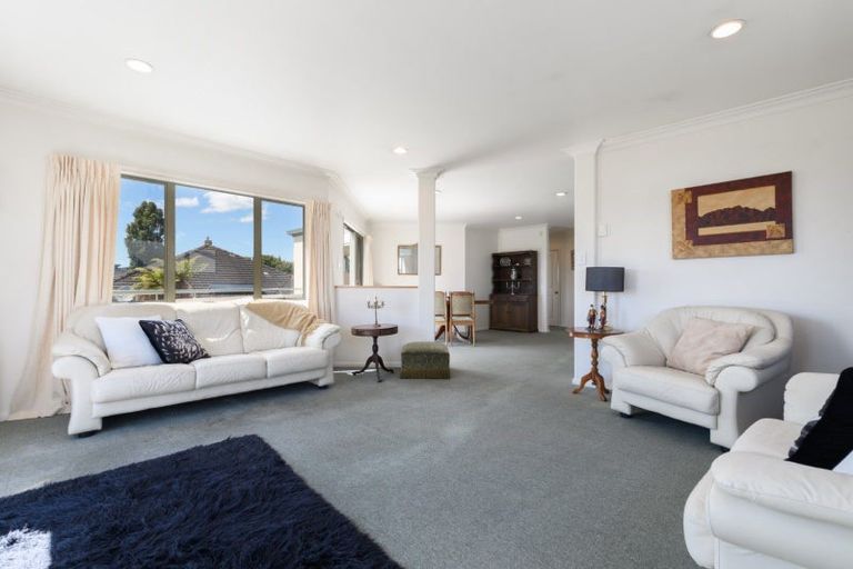 Photo of property in 409b Devonport Road, Tauranga South, Tauranga, 3112