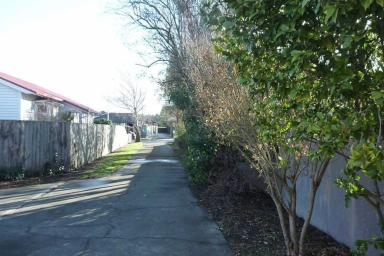 Photo of property in 2/89 Peverel Street, Riccarton, Christchurch, 8041