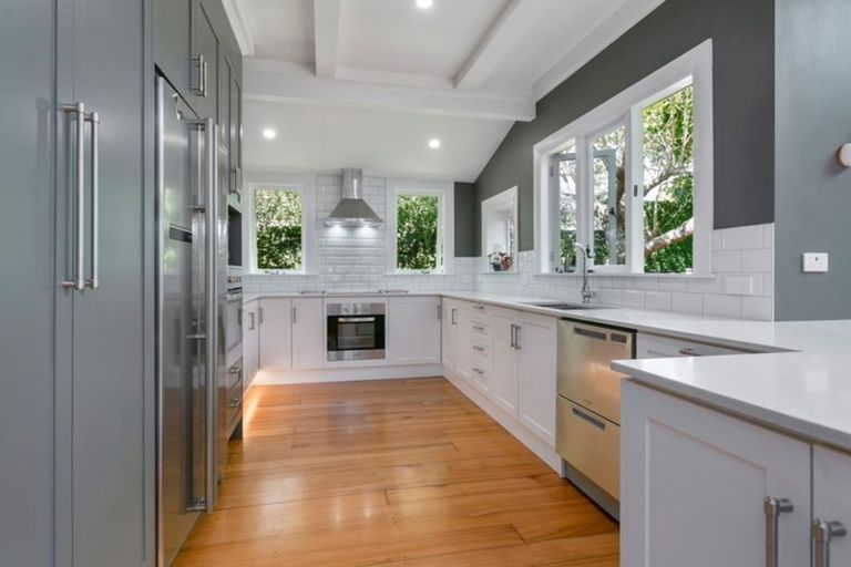 Photo of property in 57 Princes Street, Cambridge, 3434