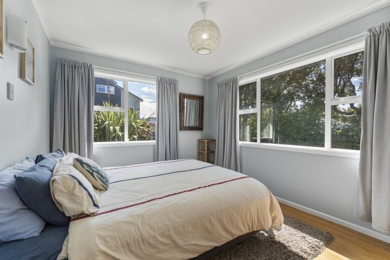 Photo of property in 4 Kowhai Street, Otaki Beach, Otaki, 5512