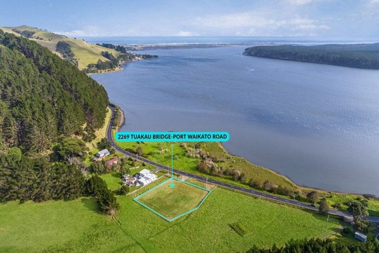 Photo of property in 2269 Tuakau Bridge-port Waikato Roa, Port Waikato, 2695