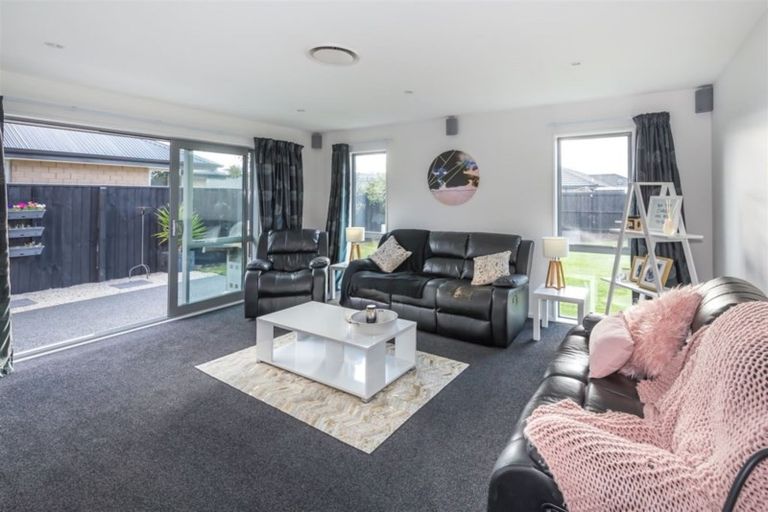 Photo of property in 9 Rapley Street, Kaiapoi, 7630