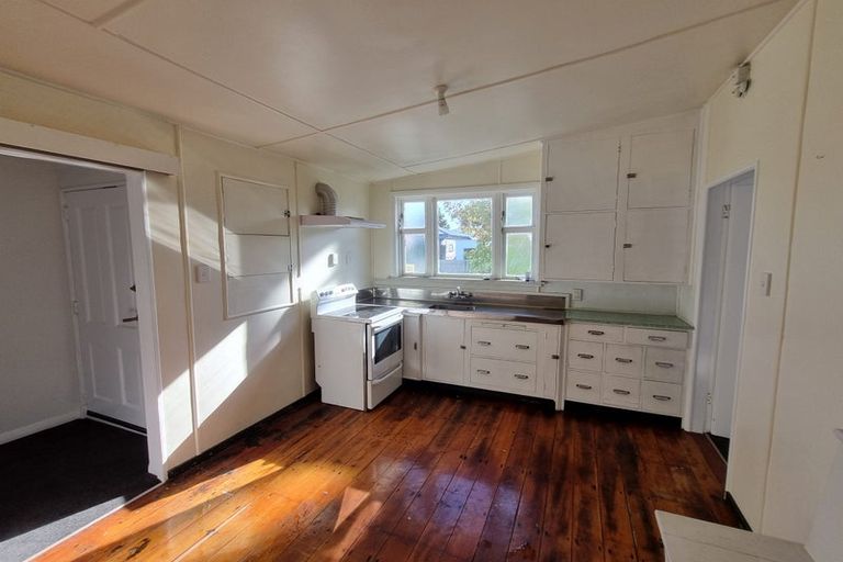 Photo of property in 34 Adelaide Street, Petone, Lower Hutt, 5012