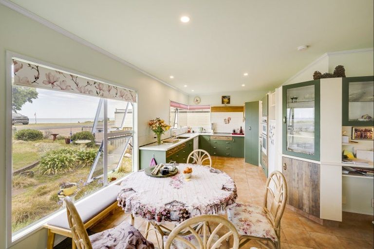 Photo of property in 256 Whirinaki Road, Eskdale, Napier, 4182
