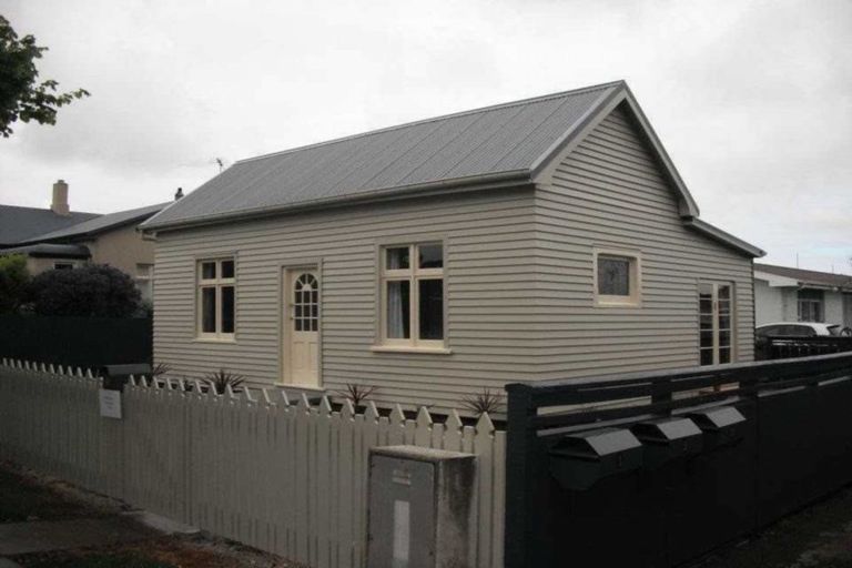 Photo of property in 12 Clifton Street, Windsor, Invercargill, 9810